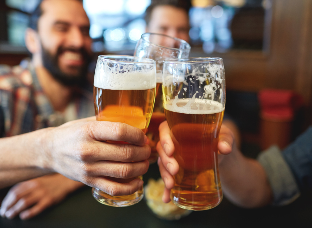 Почему возникает пивной алкоголизм